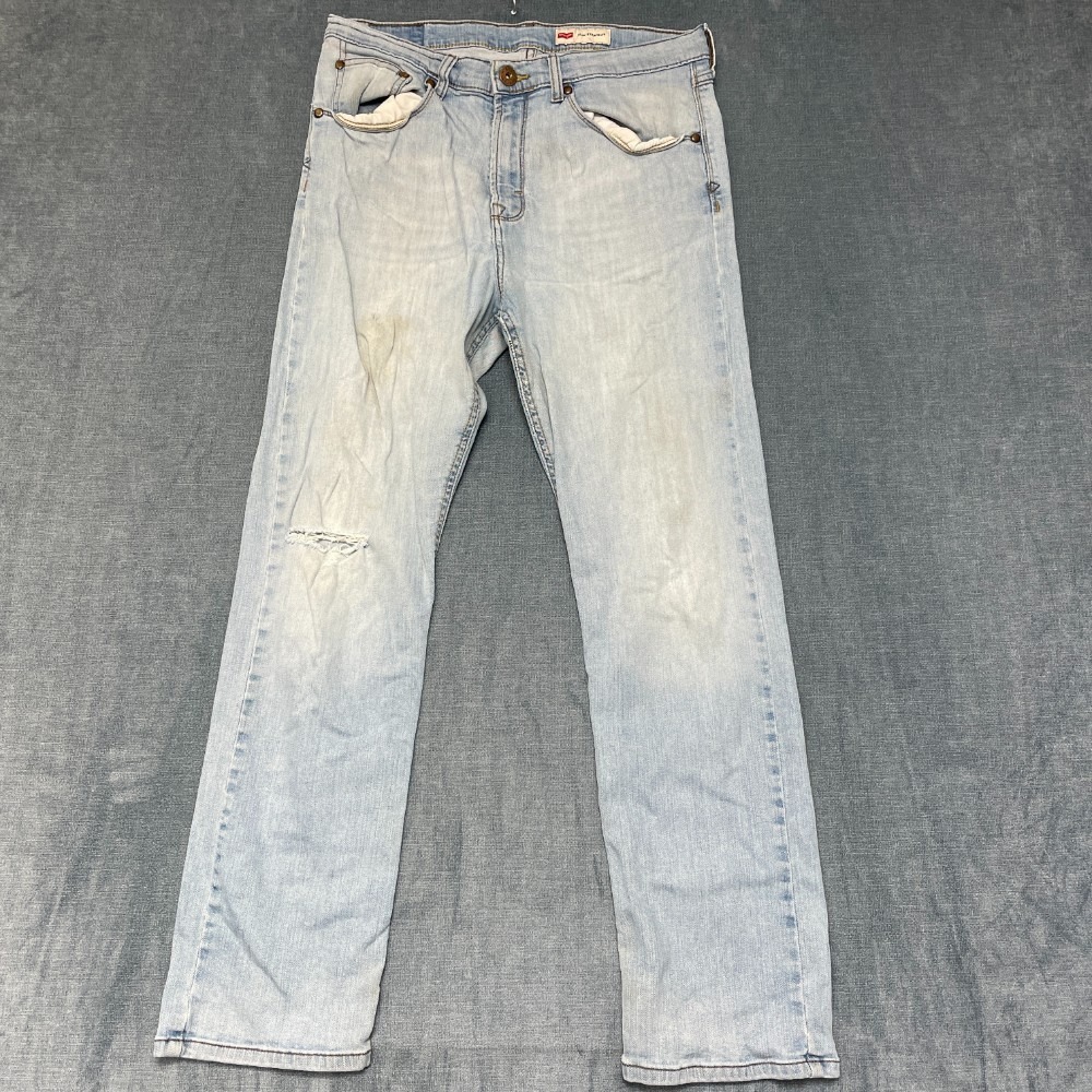 Wrangler Straight Jeans Men 31x29 Blue Denim Light Wash Classic Slim Fit Zip Fly